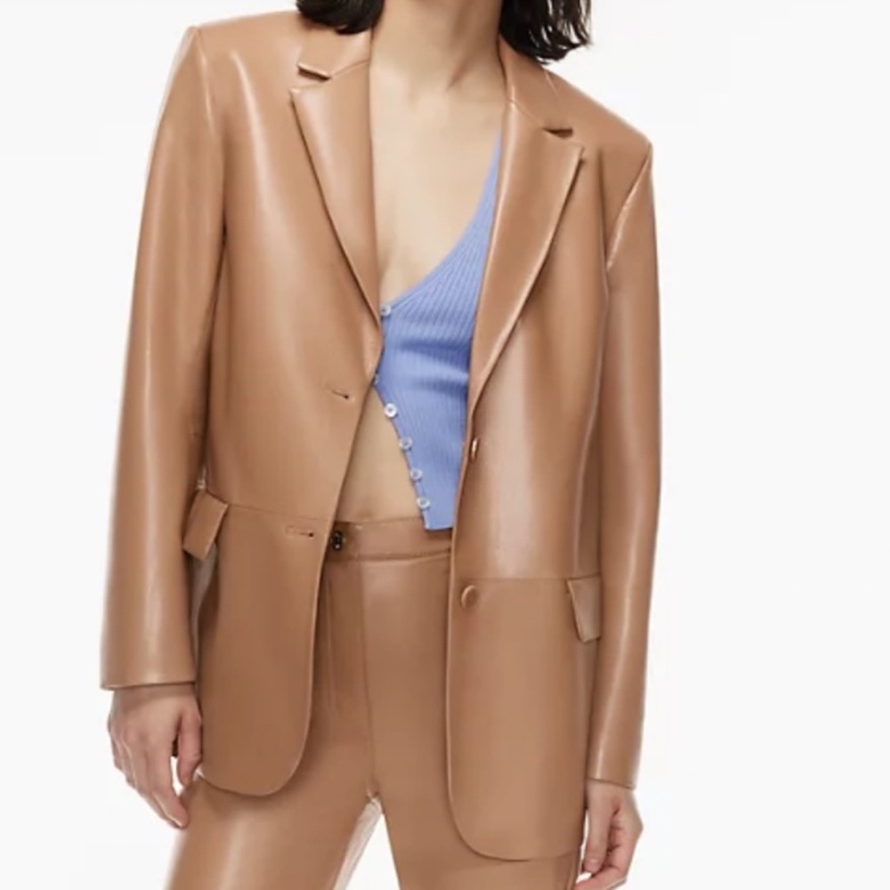 Aritzia Wilfred Memories Blazer - Vegan Leather - Constant Camel - XS- NWOT